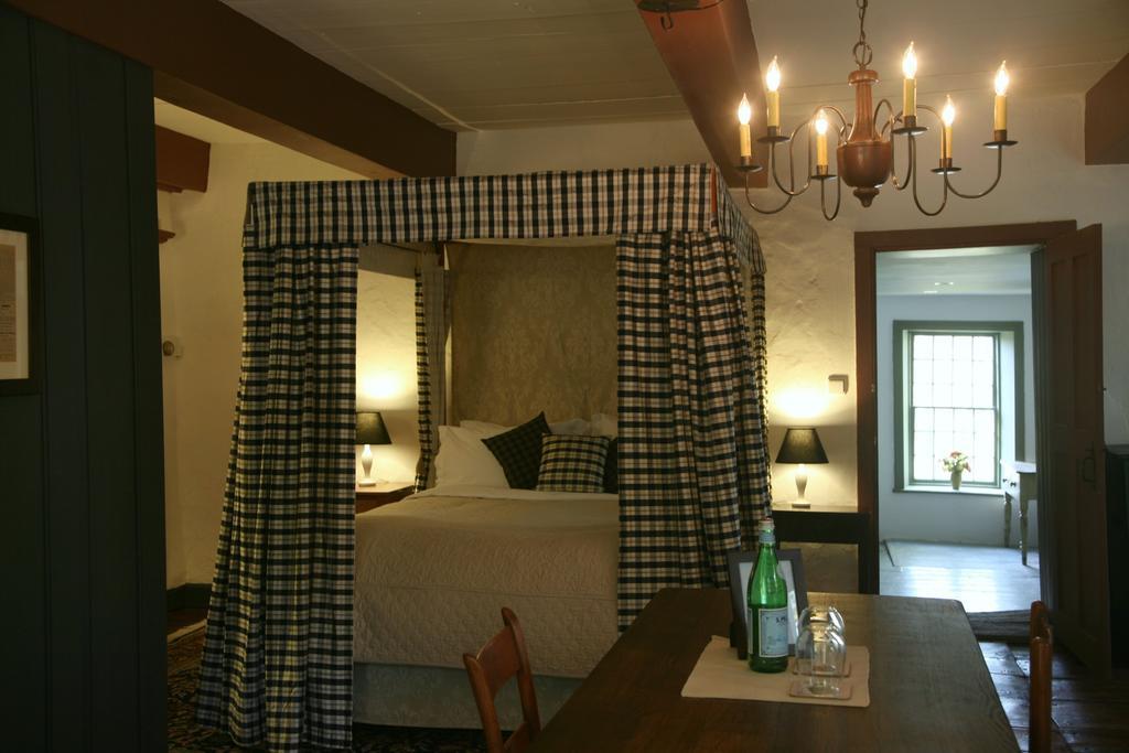 The Stone House Bed And Breakfast Hurley Habitación foto